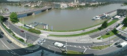 Archiv Foto Webcam Linz: Donaulände und Nibelungenbrücke 09:00