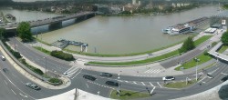 Archiv Foto Webcam Linz: Donaulände und Nibelungenbrücke 13:00
