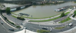 Archiv Foto Webcam Linz: Donaulände und Nibelungenbrücke 15:00