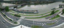 Archiv Foto Webcam Linz: Donaulände und Nibelungenbrücke 06:00