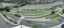 Archiv Foto Webcam Linz: Donaulände und Nibelungenbrücke 13:00