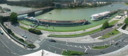 Archiv Foto Webcam Linz: Donaulände und Nibelungenbrücke 15:00