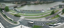 Archiv Foto Webcam Linz: Donaulände und Nibelungenbrücke 11:00