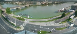 Archived image Webcam Linz: Generali building at the Danube 07:00