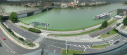 Archived image Webcam Linz: Generali building at the Danube 11:00