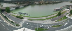 Archived image Webcam Linz: Generali building at the Danube 13:00