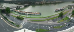 Archived image Webcam Linz: Generali building at the Danube 17:00
