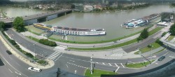 Archiv Foto Webcam Linz: Donaulände und Nibelungenbrücke 11:00