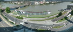 Archiv Foto Webcam Linz: Donaulände und Nibelungenbrücke 09:00