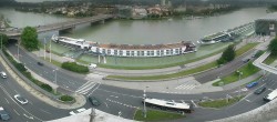 Archiv Foto Webcam Linz: Donaulände und Nibelungenbrücke 09:00
