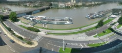 Archiv Foto Webcam Linz: Donaulände und Nibelungenbrücke 11:00