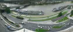 Archiv Foto Webcam Linz: Donaulände und Nibelungenbrücke 15:00