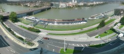 Archiv Foto Webcam Linz: Donaulände und Nibelungenbrücke 11:00