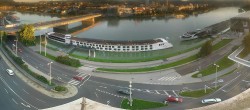 Archiv Foto Webcam Linz: Donaulände und Nibelungenbrücke 05:00