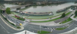 Archived image Webcam Linz: Generali building at the Danube 06:00