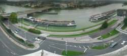 Archiv Foto Webcam Linz: Donaulände und Nibelungenbrücke 08:00