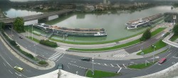 Archiv Foto Webcam Linz: Donaulände und Nibelungenbrücke 09:00