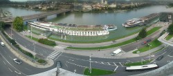 Archiv Foto Webcam Linz: Donaulände und Nibelungenbrücke 09:00