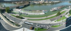 Archived image Webcam Linz: Generali building at the Danube 13:00