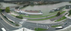 Archiv Foto Webcam Linz: Donaulände und Nibelungenbrücke 11:00