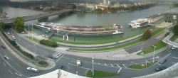 Archived image Webcam Linz: Generali building at the Danube 13:00