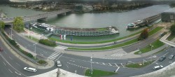 Archived image Webcam Linz: Generali building at the Danube 11:00