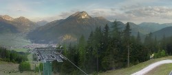 Archived image Webcam 3-chair lift Wettersteinbahnen Ehrwald 06:00
