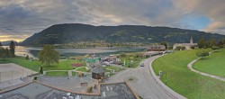 Archiv Foto Webcam Panorama vom Ossiacher See 17:00