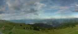 Archiv Foto Webcam Gerlitzen: Hotel / Gasthof Pacheiner 06:00