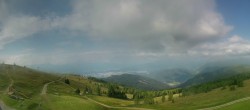 Archiv Foto Webcam Gerlitzen: Hotel / Gasthof Pacheiner 07:00