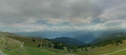 Archiv Foto Webcam Gerlitzen: Hotel / Gasthof Pacheiner 15:00