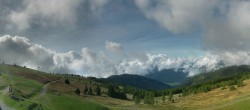 Archived image Webcam Mountain inn / hotel Pacheiner (Gerlitzen) 09:00