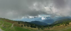 Archived image Webcam Mountain inn / hotel Pacheiner (Gerlitzen) 13:00