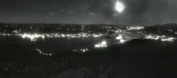 Archiv Foto Webcam Aussichtsturm Pyramidenkogel - Blick auf den Wörthersee 23:00