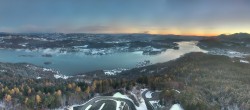 Archiv Foto Webcam Aussichtsturm Pyramidenkogel - Blick auf den Wörthersee 07:00