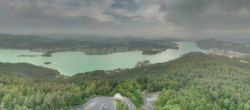 Archiv Foto Webcam Aussichtsturm Pyramidenkogel - Blick auf den Wörthersee 19:00