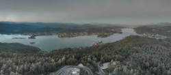 Archiv Foto Webcam Aussichtsturm Pyramidenkogel - Blick auf den Wörthersee 19:00