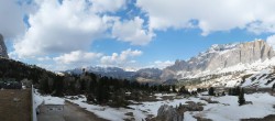 Archiv Foto Webcam Sasso Levante, Talstation 15:00