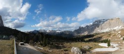 Archiv Foto Webcam Sasso Levante, Talstation 17:00