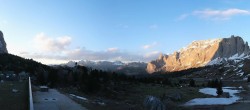 Archiv Foto Webcam Sasso Levante, Talstation 19:00