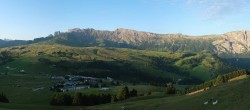 Archiv Foto Webcam Seiser Alm 05:00
