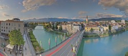 Archiv Foto Webcam Villach im Drautal 06:00