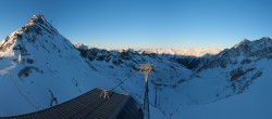 Archiv Foto Webcam Schwarze Schneid / Rettenbachgletscher 15:00