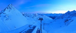 Archived image Webcam Rettenbach Glacier Sölden 06:00