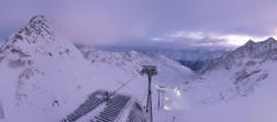 Archived image Webcam Rettenbach Glacier Sölden 05:00