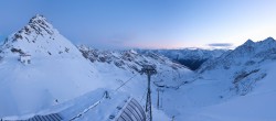 Archiv Foto Webcam Schwarze Schneid / Rettenbachgletscher 06:00