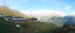 Archiv Foto Webcam Hochsölden Ötztal 15:00