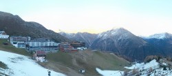 Archived image Webcam Ötztal Hochsölden 15:00