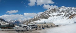 Archiv Foto Webcam Rettenbachgletscher Stadion 15:00