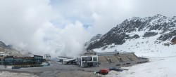 Archived image Webcam Glacier Arena Rettenbach 11:00